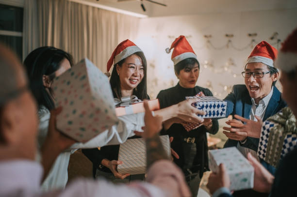 5 Aksesoris Gadget Wajib Punya di Bawah 100K untuk Tukar Kado Kantor, Siapa Mau?