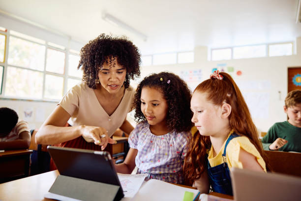Tips Membantu Anak Belajar dengan Metode Visual dan Interaktif