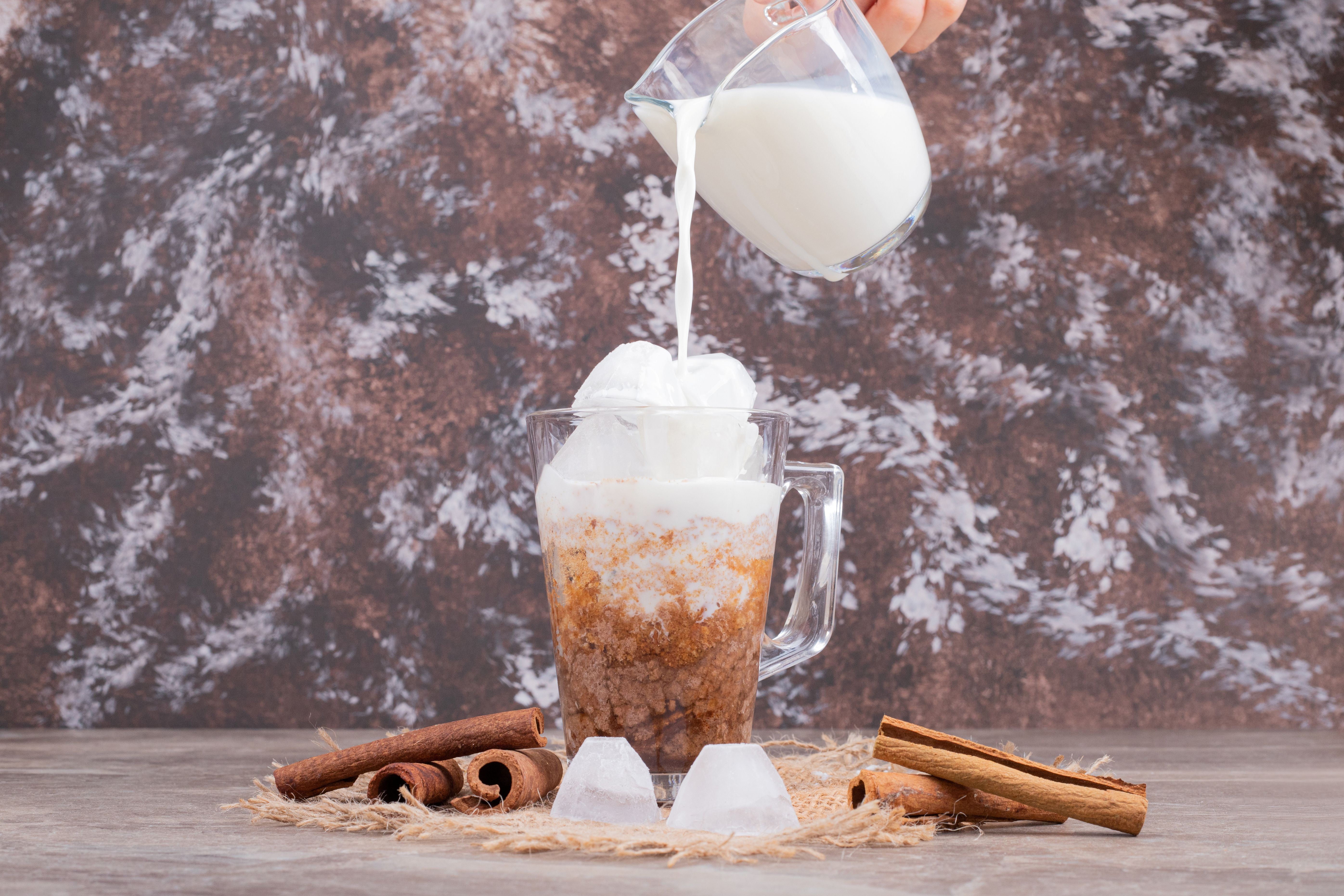 8 Ide Minuman Kekinian dengan Campuran Oat Milk Agar Makin Nikmat