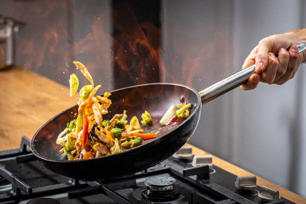 7 Cara Menghemat Waktu di Dapur Tanpa Mengorbankan Rasa, Siapa Bilang Masak Cepat Nggak Bisa Enak?