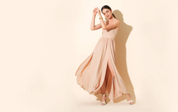 Girls, Ini Dia Rahasia Tampil Elegan Setiap Hari dengan Sentuhan Sederhana
