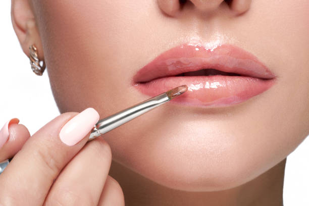 Apakah Lip Serum Bisa Mengatasi Bibir Gelap? Ini Penjelasannya