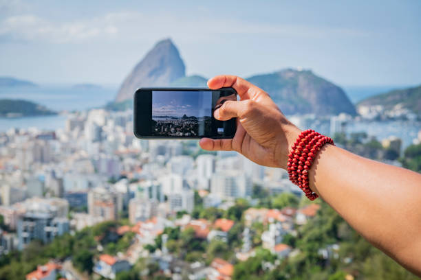 Traveling Tanpa Kamera DSLR? Ini Cara Bikin Foto Liburan Kelihatan Keren Hanya dengan HP