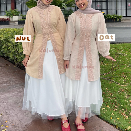 Inspirasi Baju Kondangan Wanita yang Anggun tanpa Ribet