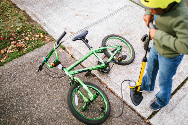 Kenapa Setiap Biker Wajib Punya Pompa Ban Portable?