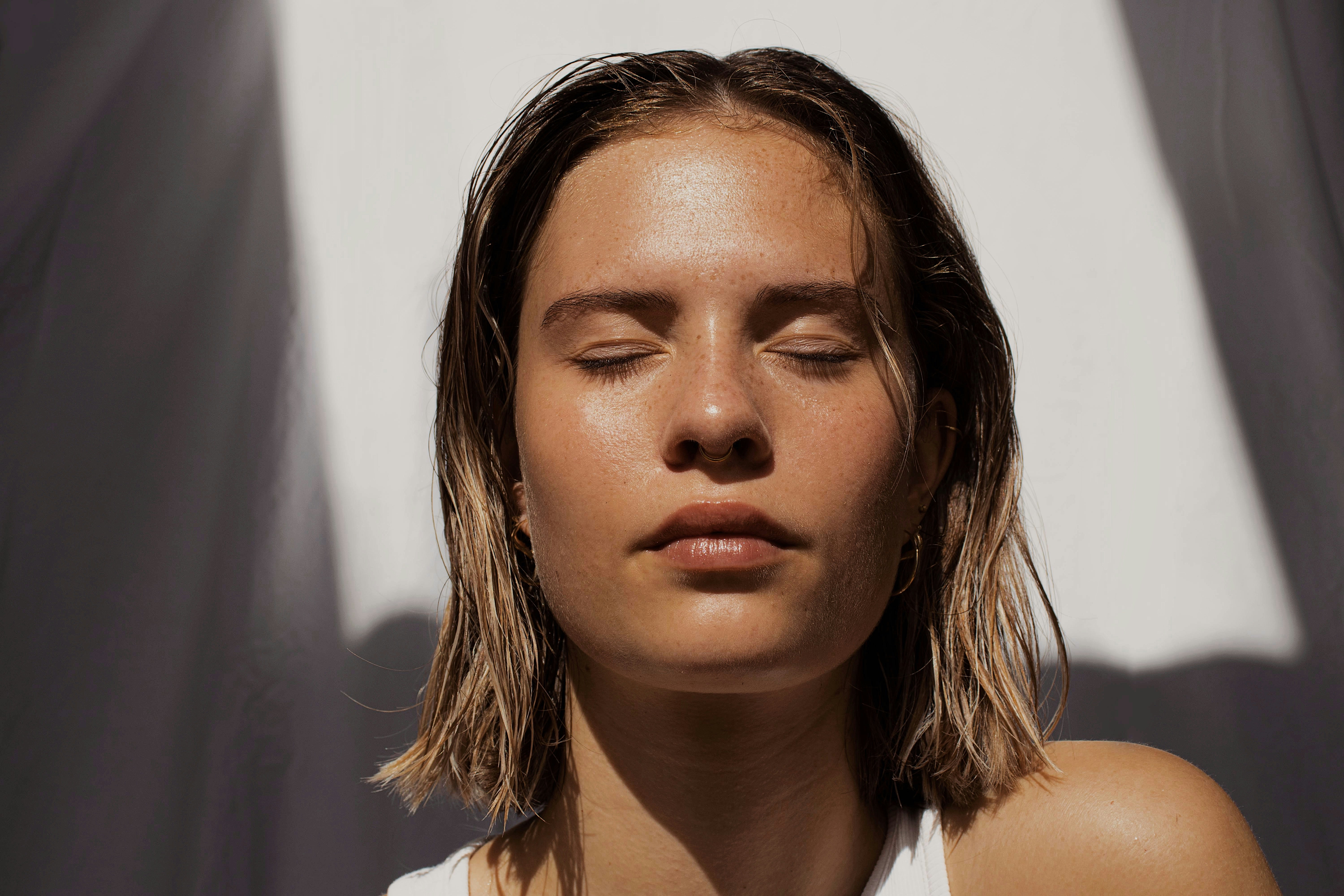 Mau Kulit Sehat Tanpa Drama? Intip Urutan Skincare Simpel nan Efektif!