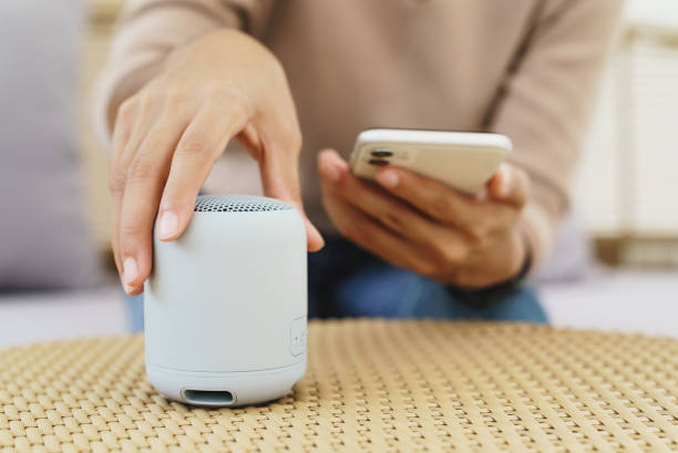 Sebelum Beli, Ketahui Dulu Kelebihan dan Kekurangan Speaker Bluetooth Mini!
