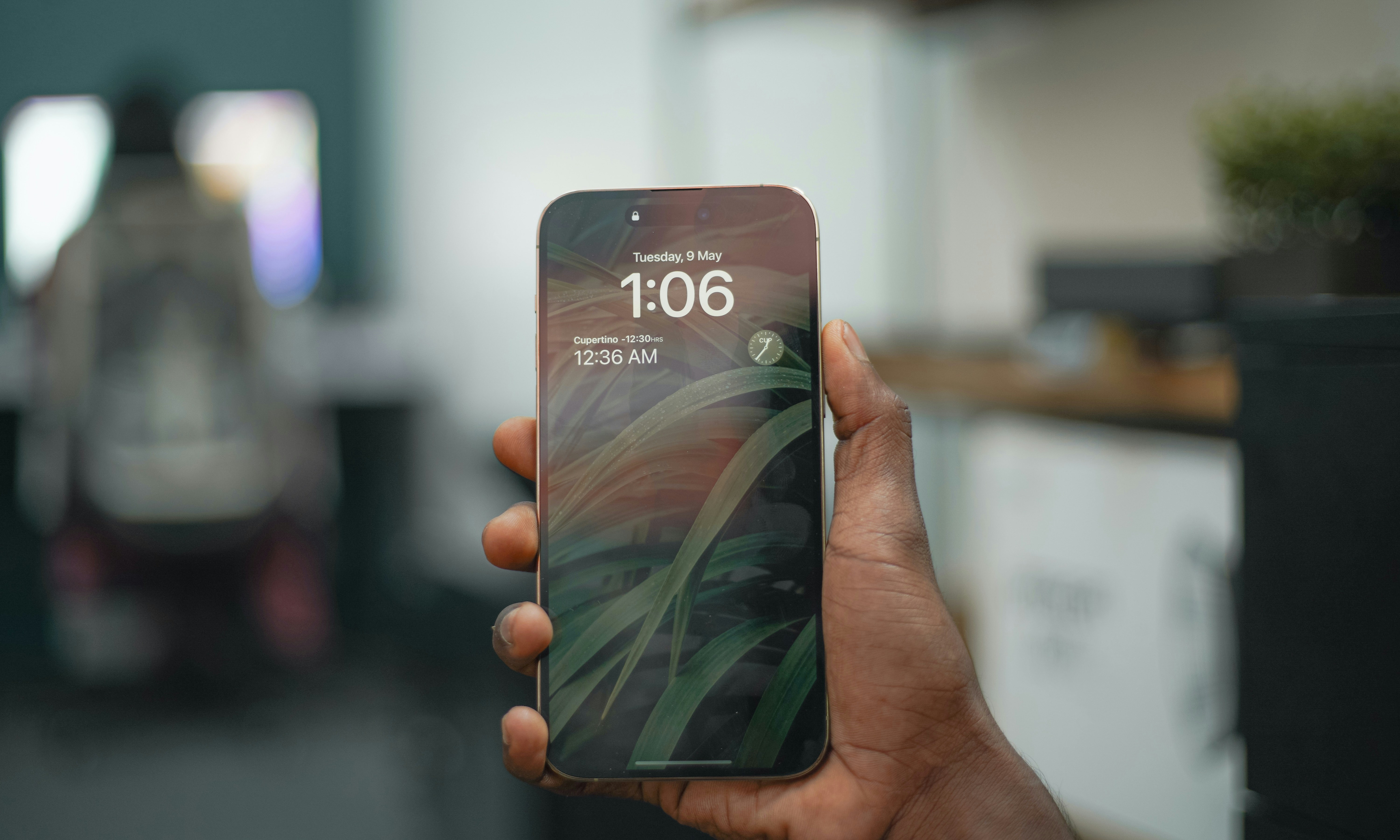 Kabel Lightning Masih Relevan? Kenapa Kamu Butuh USB-A ke Lightning di Era Type-C