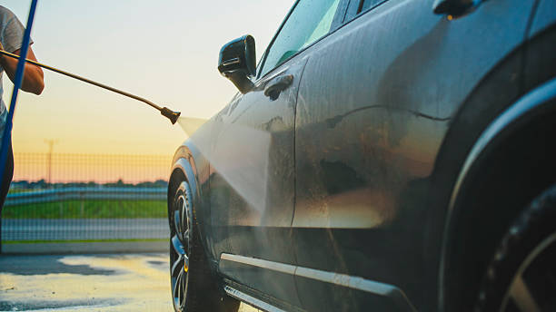 Saat Cuci Mobil, Pakai Alat Ini karena Bikin Mobil Bersih Lebih Praktis