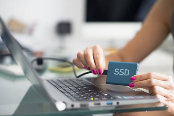 Bosen Bawa Harddisk Berat? Ini Cara Bikin SSD Portable Sendiri
