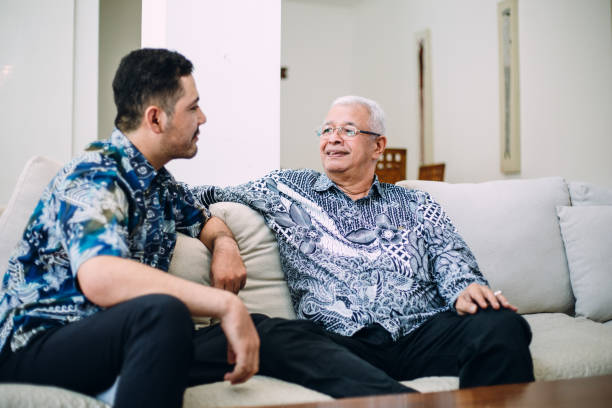 Batik Cocoknya Dipakai di 4 Acara Ini, Jangan Sampai Salah Kostum