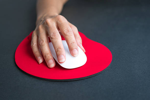 Mousepad Bikin Mouse Cepat Rusak? Mitos atau Fakta?
