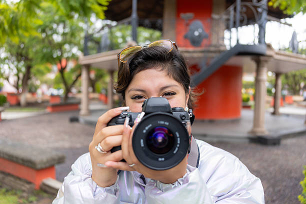 Traveling Anti-Ribet, Ubah Lensa 35mm Jadi Senjata Fotografi Andalanmu!