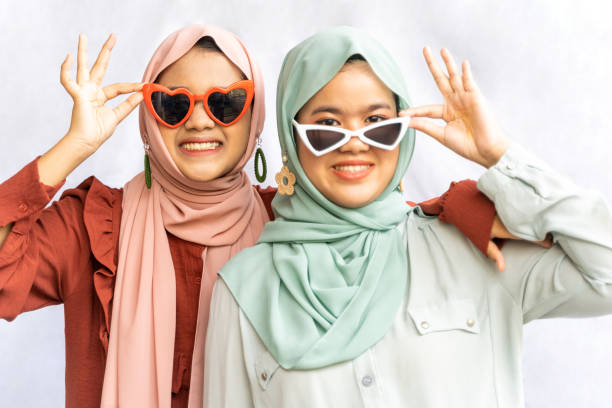 Panduan Outfit Konser untuk Hijabers yang Tetap Modis dan Sopan