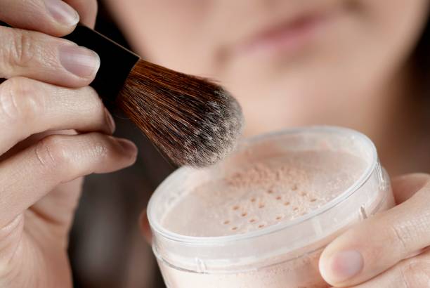 5 Bedak Tabur Bagus dan Murah di Bawah Rp 50 Ribu, Bikin Makeup Flawless!