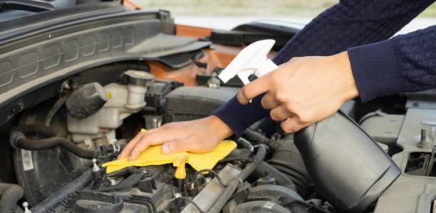 Tips Membersihkan Mesin Motor dan Mobil Sendiri Tanpa Ribet