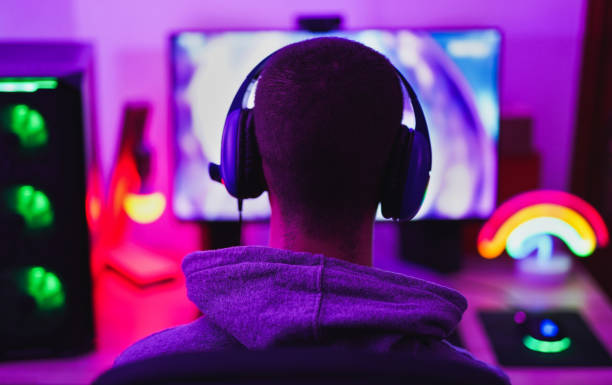 Andalan Gamer Casual! Kombinasi Gamepad dan Headphone Gaming Bikin Main Game Jadi Lebih Seru