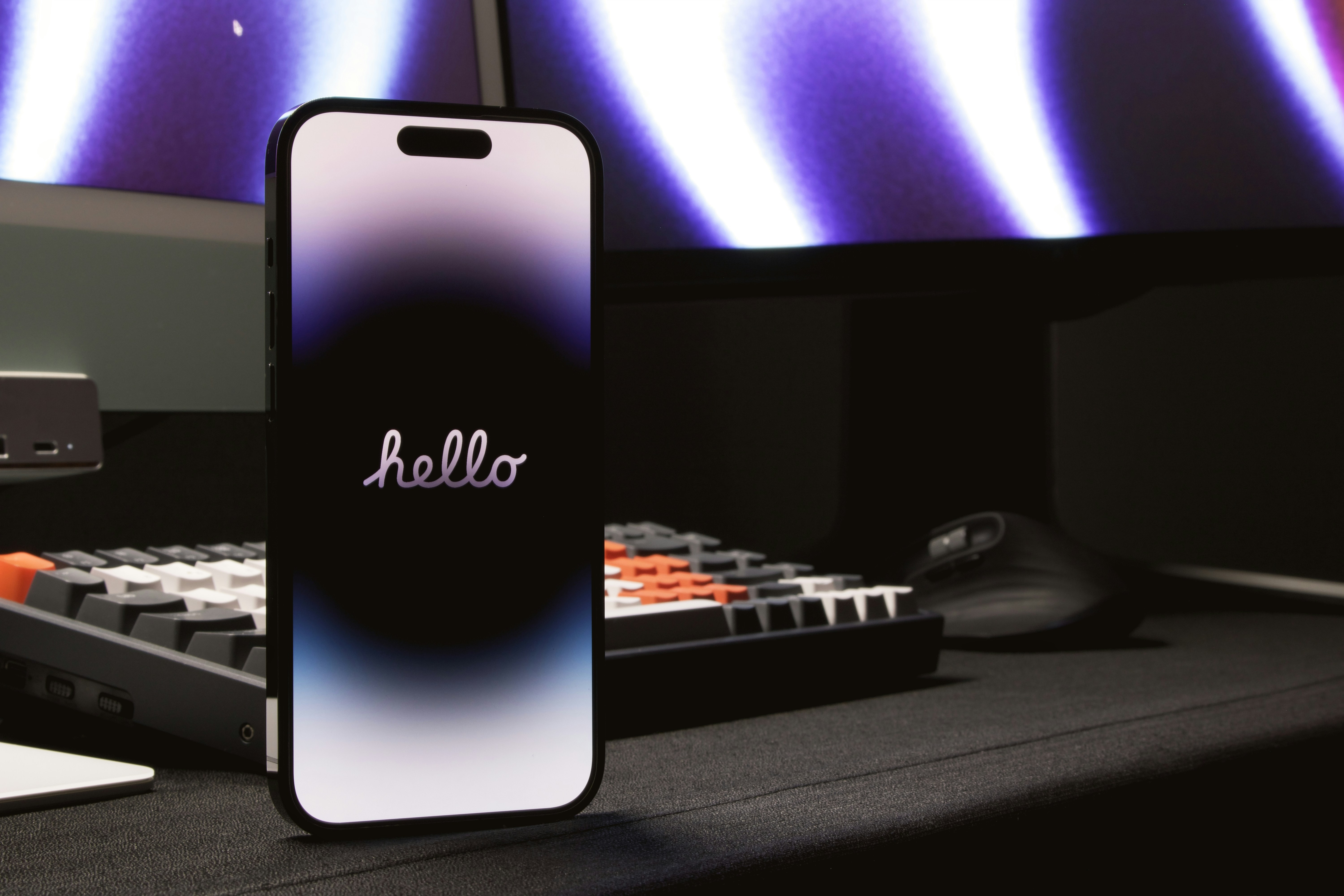 Dynamic Island Bukan Hiasan! Ini Trik Pakainya Biar iPhone Kamu Gak Cuma Buat Scroll TikTok