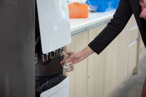 Kebiasaan yang Buat Dispenser Air Kotor dan Cara Membersihkannya
