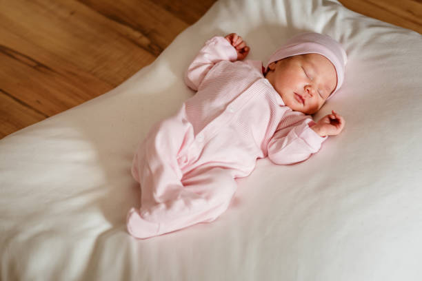 5 Trik Mengatasi Bayi Mudah Rewel Karena Kasurnya Kurang Nyaman