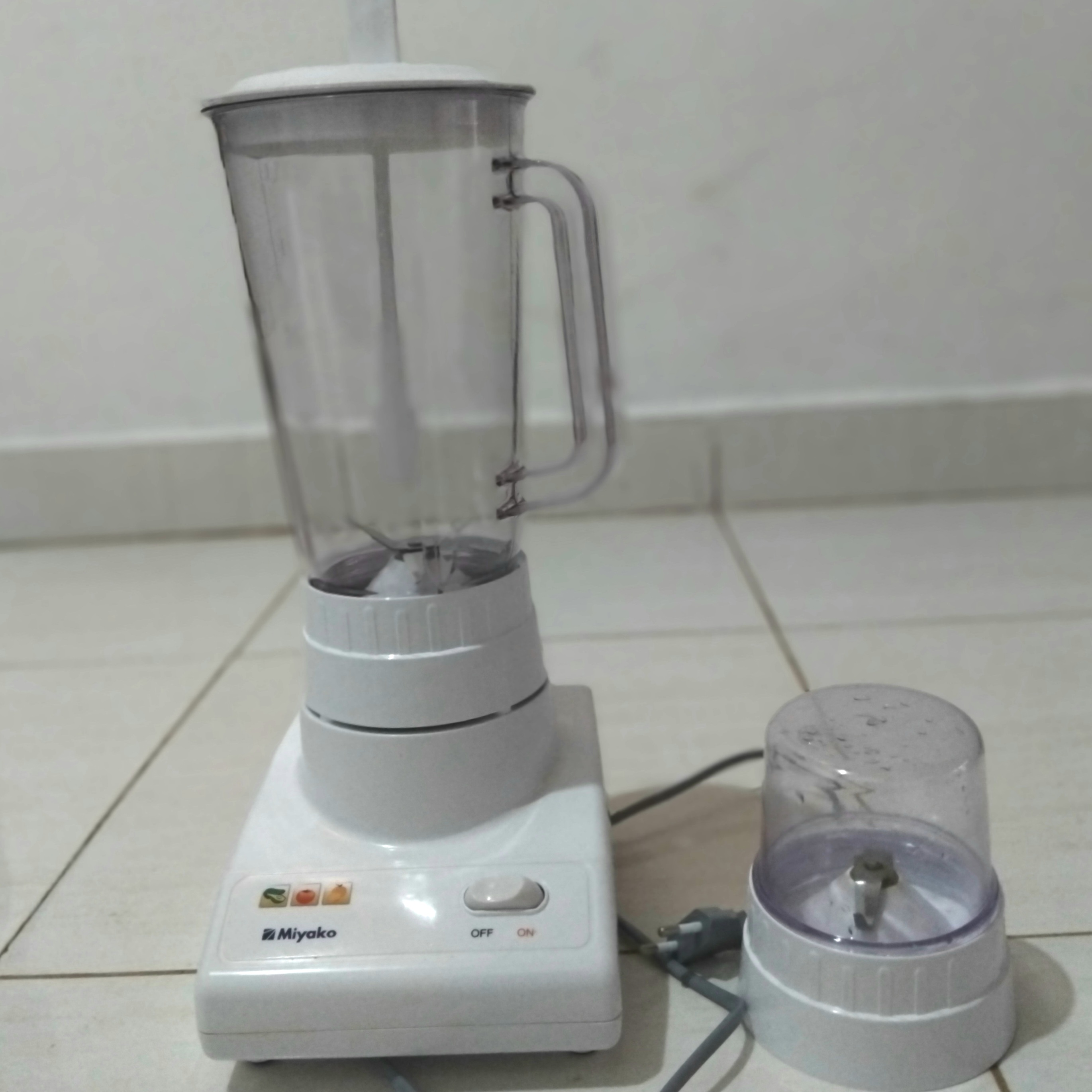 Review Blender Miyako: Solusi Hemat dan Cepat untuk Memasak, Apakah Awet?
