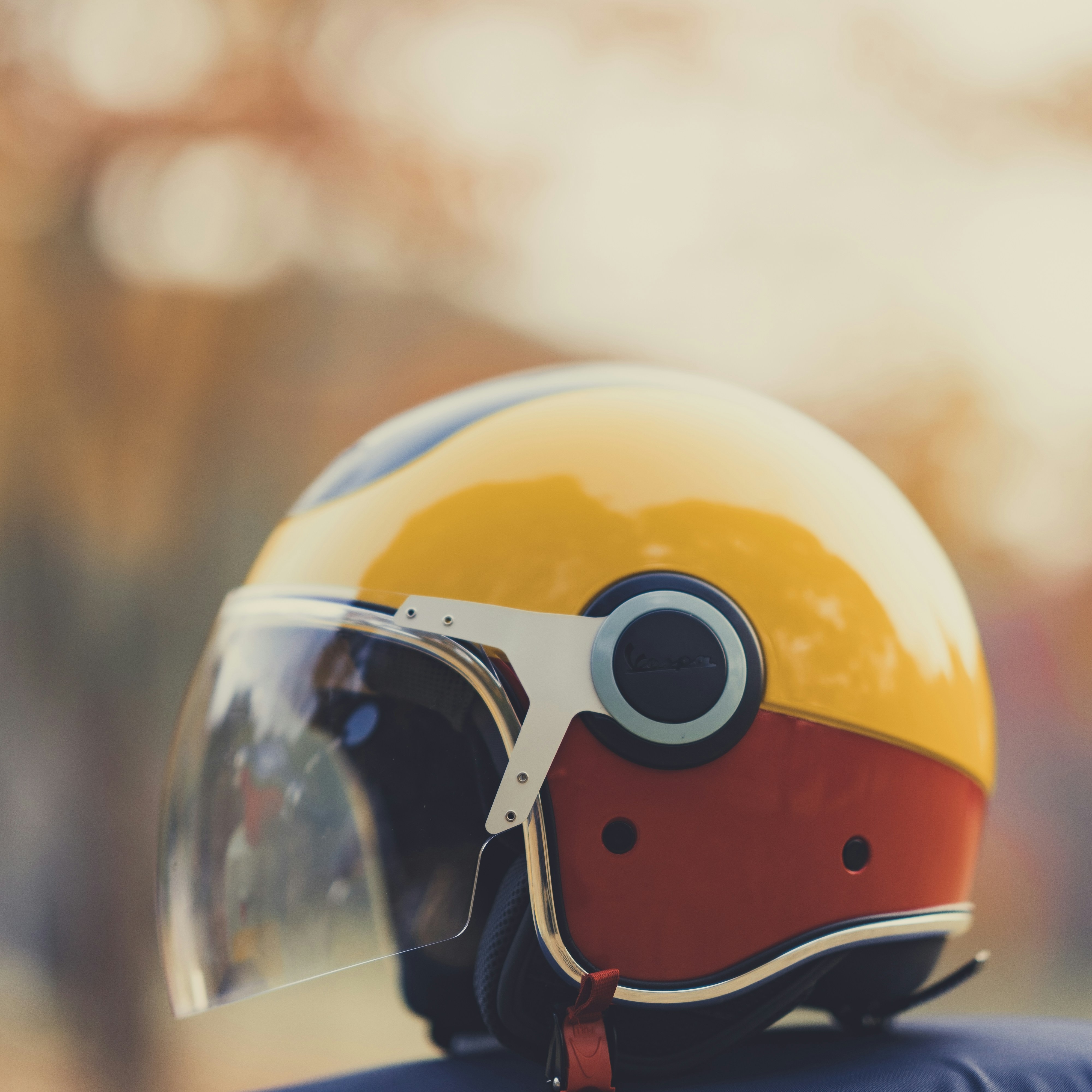 Helm Bau dan Kusam? Ternyata Cara Ngerawatnya Gampang Banget