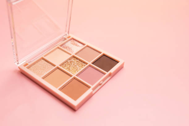 5 Cara Memilih Eyeshadow untuk Pemula agar Tampil Cantik dan Natural