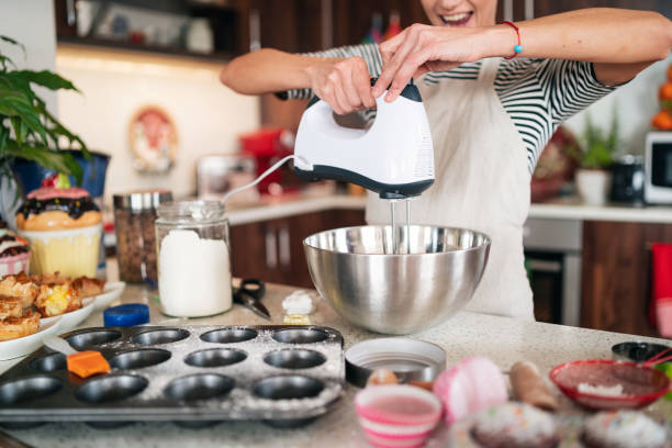 Hand Mixer Sering Panas Saat Dipakai? Ini Penyebab dan Solusinya