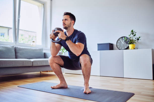 Kettlebell Bisa Bantu Turunkan Berat Badan, Begini Cara Pakainya