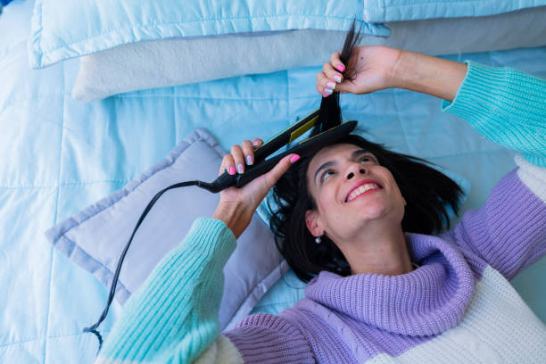 5 Tips Catok Rambut yang Benar agar Lurus Rapi dan Awet Seharian