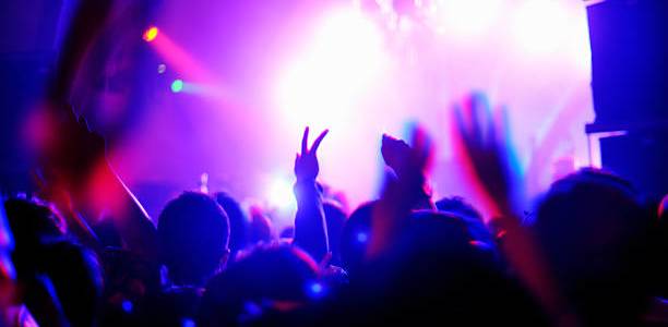 7 Barang Persiapan Konser yang Wajib Kamu Punya, Catat!