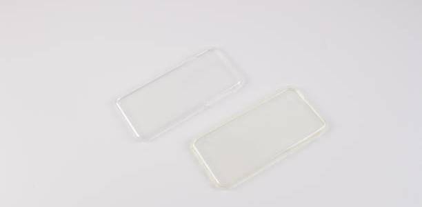 Case HP yang Bening Suka Cepat Menguning? Ternyata Ini Penyebabnya