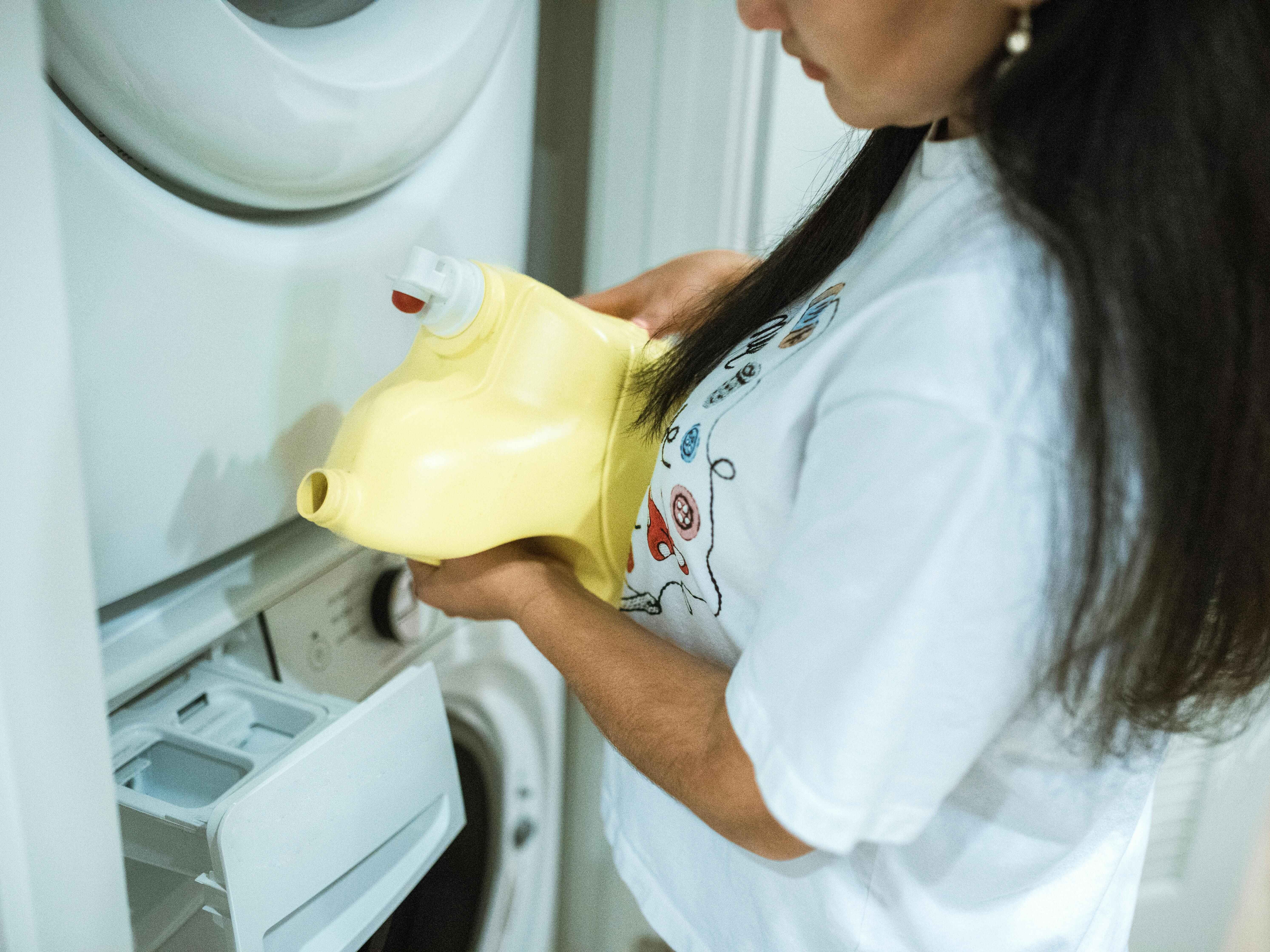 5 Kebiasaan Kecil Biar Laundry Jadi Lebih Menyenangkan