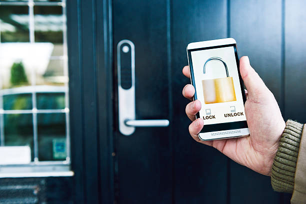 Cara Pasang Smart Lock Sendiri di Rumah Tanpa Panggil Tukang