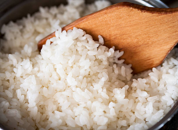 Kesalahan Umum Saat Memasak Nasi yang Sering Diabaikan
