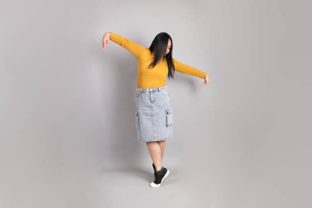 10 Tips Memilih Rok Jeans Highwaist yang Tepat Sesuai Bentuk Badan, Perhatikan Hal Ini