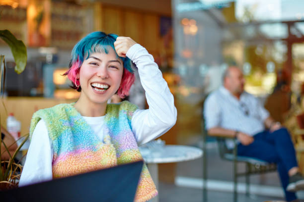 10 Inspirasi Warna Cat Rambut Kekinian, Pilih yang Sesuai Kepribadianmu!