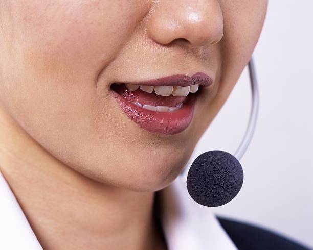 Cara Memilih Call Center Mic yang Tepat untuk Tim Kamu di Kantor