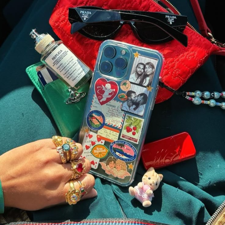 Mengubah Casing HP Jadi Kanvas Kreatif, Kok Bisa?