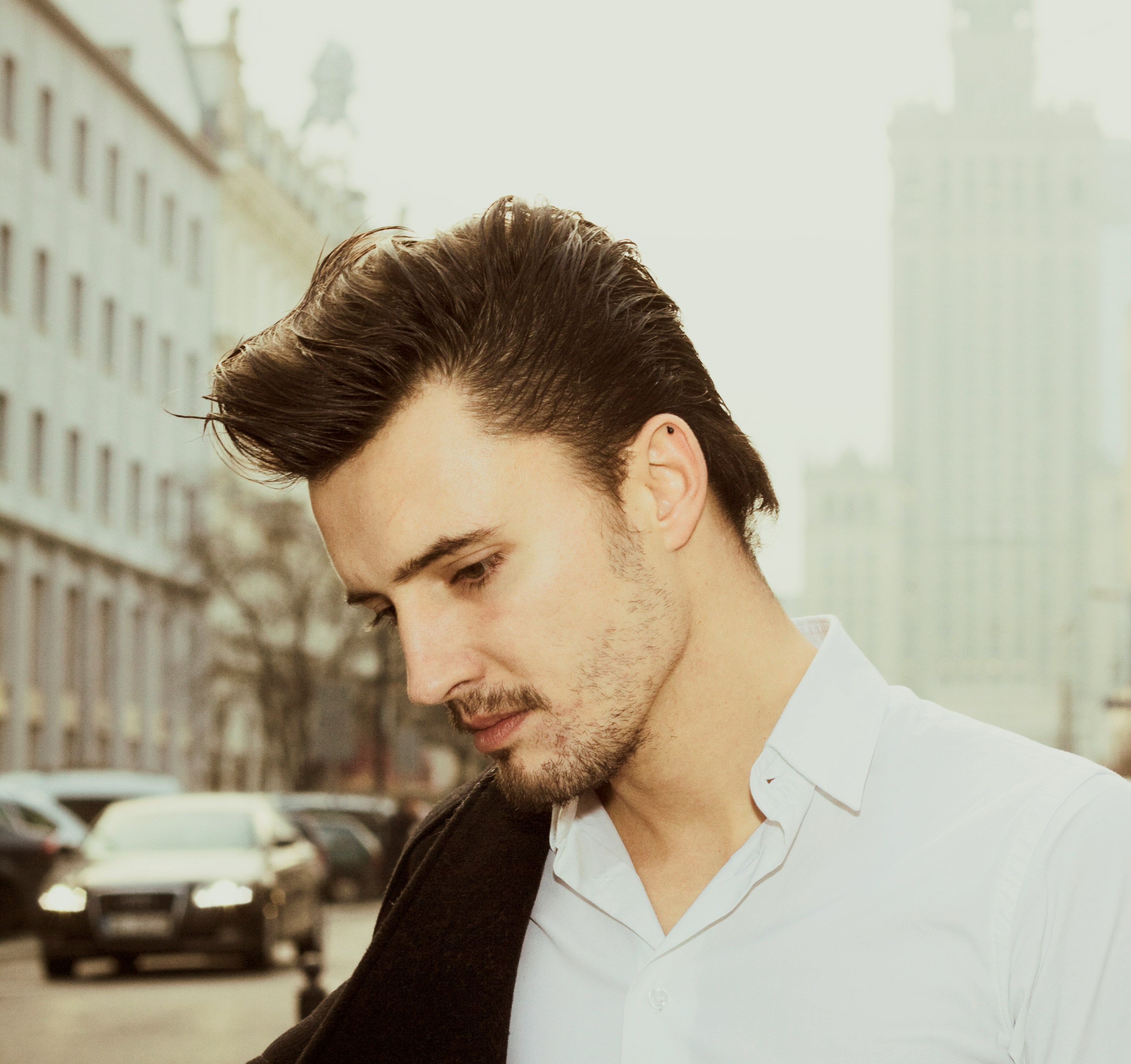 Capek Pomade Susah Hilang Saat Keramas? Coba Water Based, Lebih Praktis!