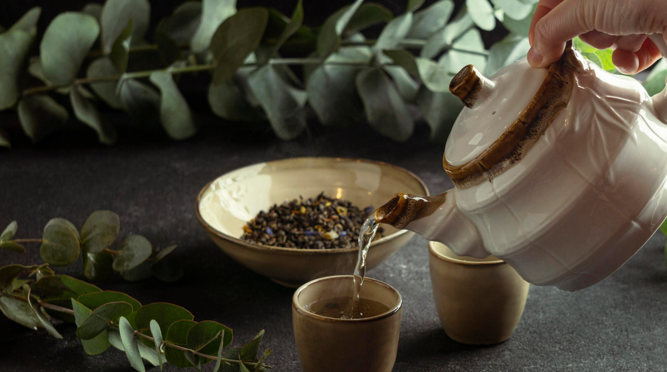 Perbedaan Matcha dan Hojicha, Mana yang Lebih Cocok untuk Kamu?