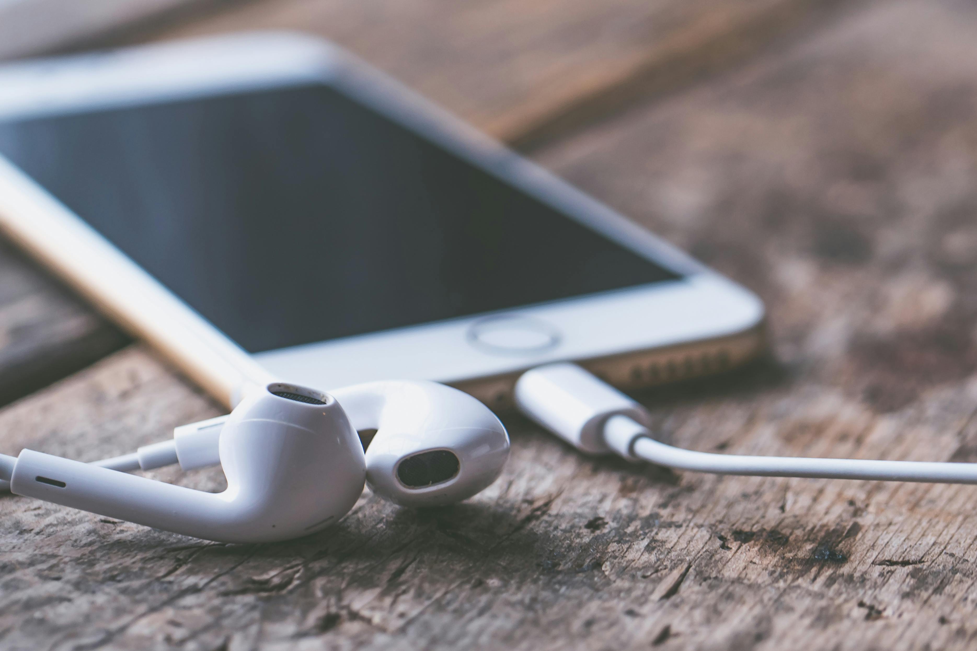 Wajib Punya! Solusi Dengar Musik di HP Tanpa Jack Audio