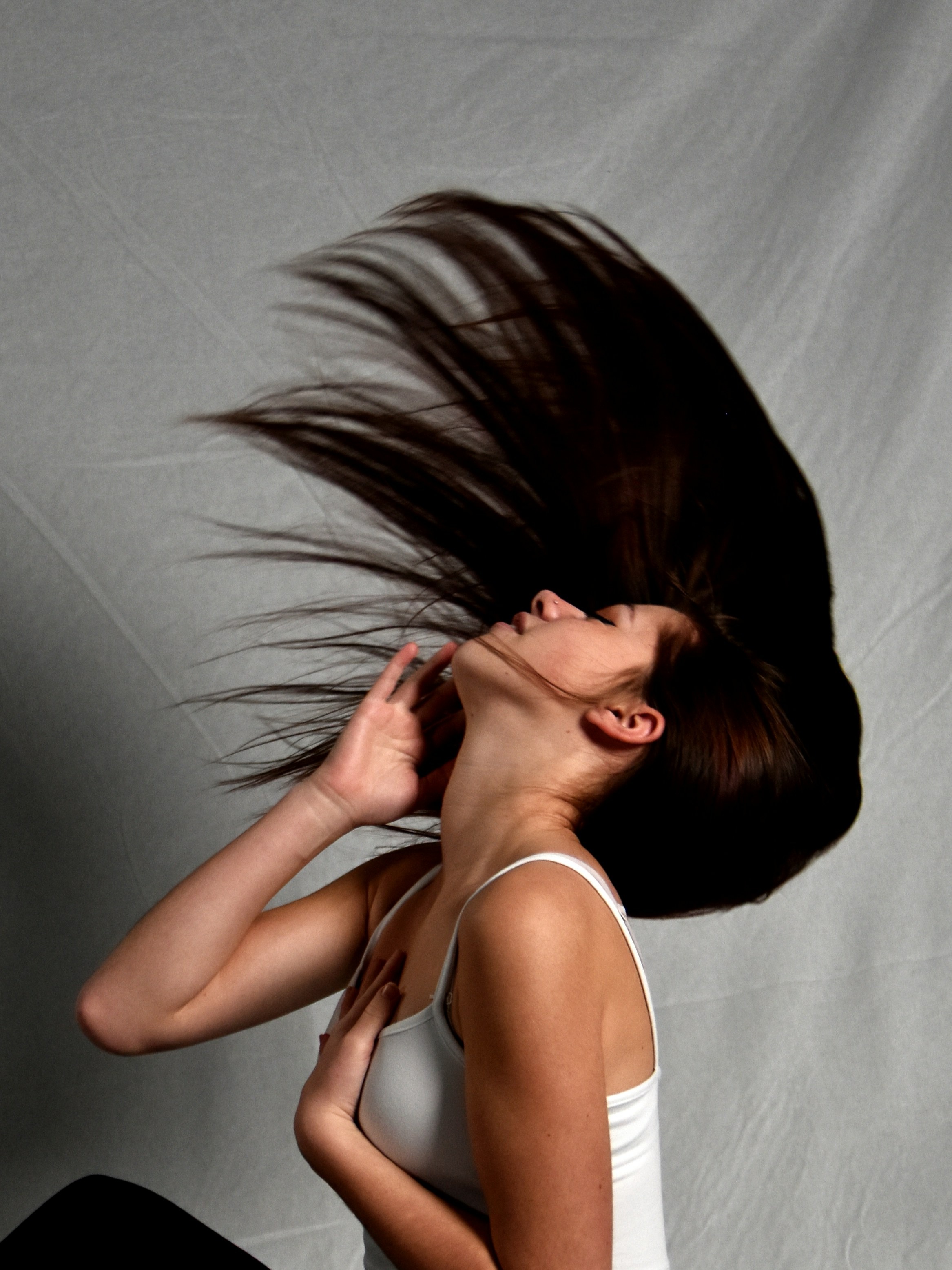 Bukan Cuma Cepat, Ini Rahasia Dapatkan Rambut Sehat & Berkilau Bebas Frizz