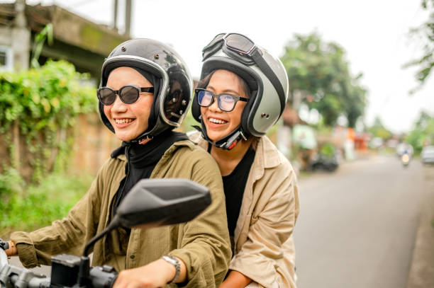 5 Tips Memilih Helm Bogo untuk Cewek Agar Nyaman dan Stylish