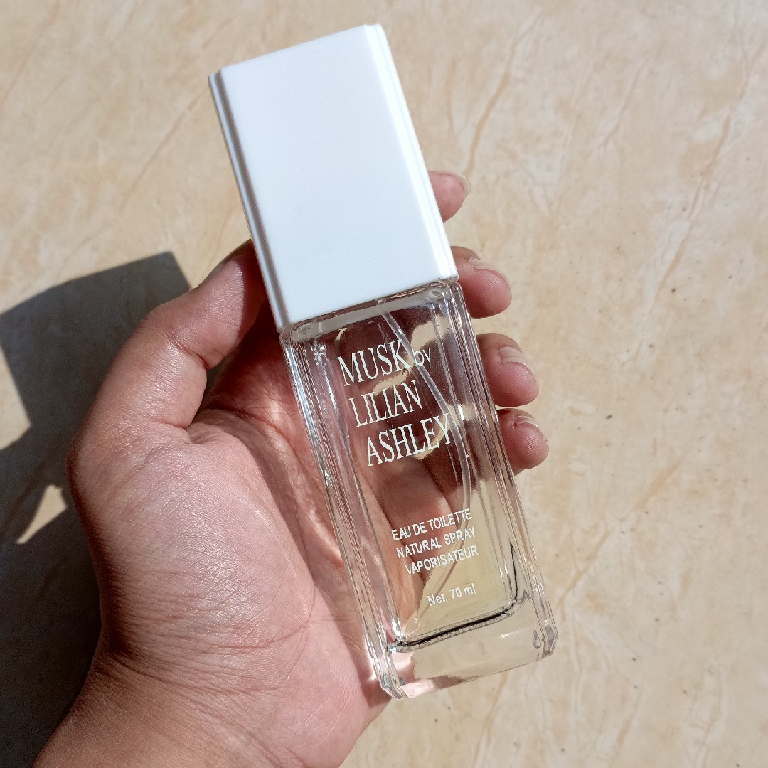 Kenalan dengan Eau de Toilette, Si Parfum Ringan yang Bikin Wangi Tahan Lama