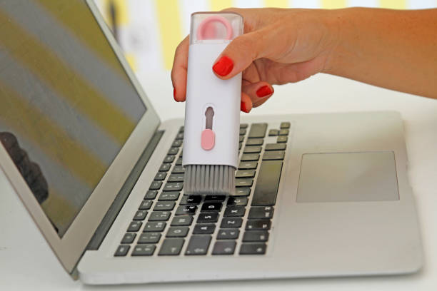 7 Cara Merawat Keyboard Laptop Agar Tidak Cepat Rusak