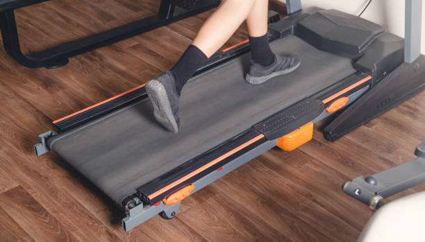 Turun Berat Badan Tanpa 'Nge-Gym'? Walking Pad Jawabannya!
