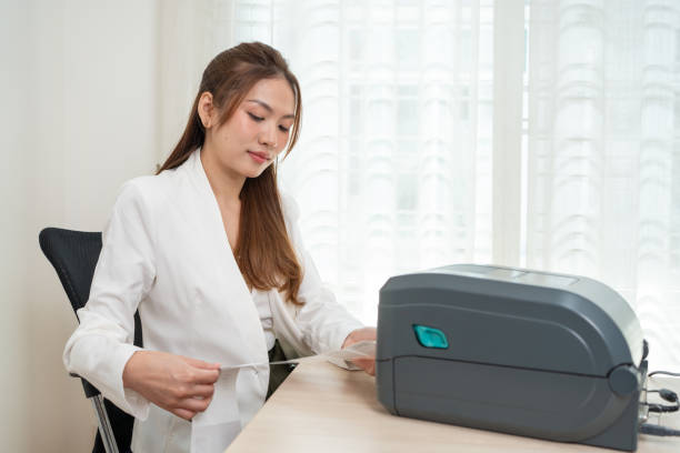 Orderan Online Shop Meningkat? Printer Thermal Label Siap Bantu Agar Bisnismu Lebih Efisien!