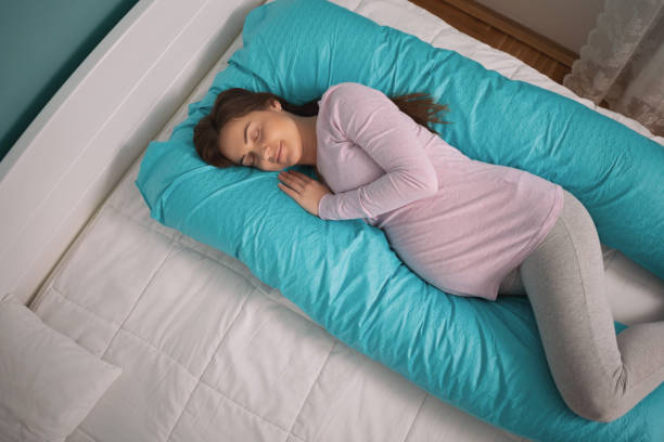 Susah Tidur Saat Hamil? Ini Trik Posisi Tidur yang Lebih Nyaman