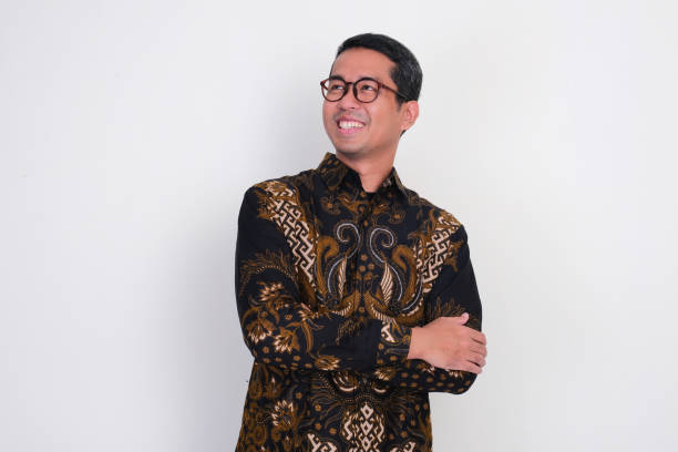 Batik Cocoknya Dipakai di 4 Acara Ini, Jangan Sampai Salah Kostum